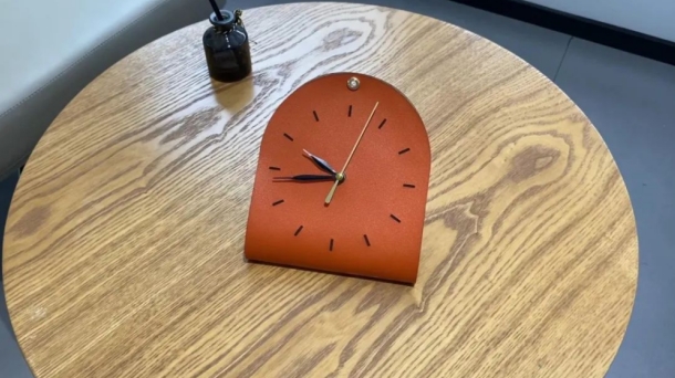 software building DIY Creative Clock 1