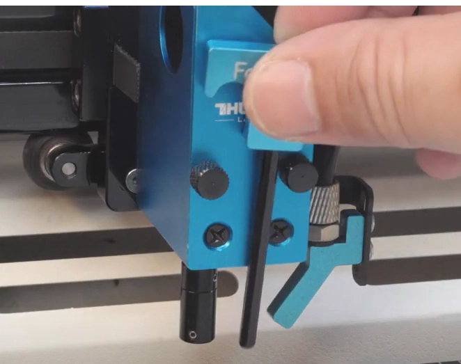 placing bolt focus tool