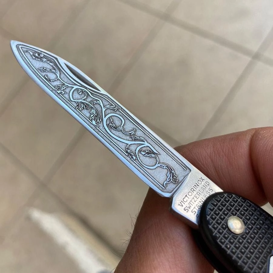 laser engraving metal knife